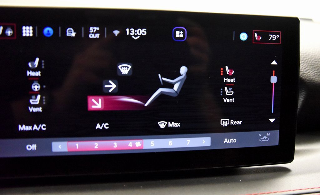 Used 2024 Dodge Hornet GT Plus w/ GT Blacktop Package image 27