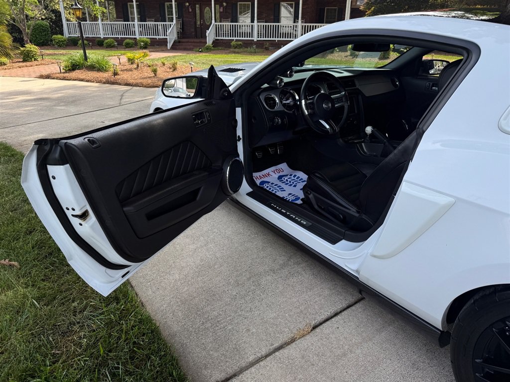 Used 2014 Ford Mustang GT Premium w/ GT Track Package RWD image 44
