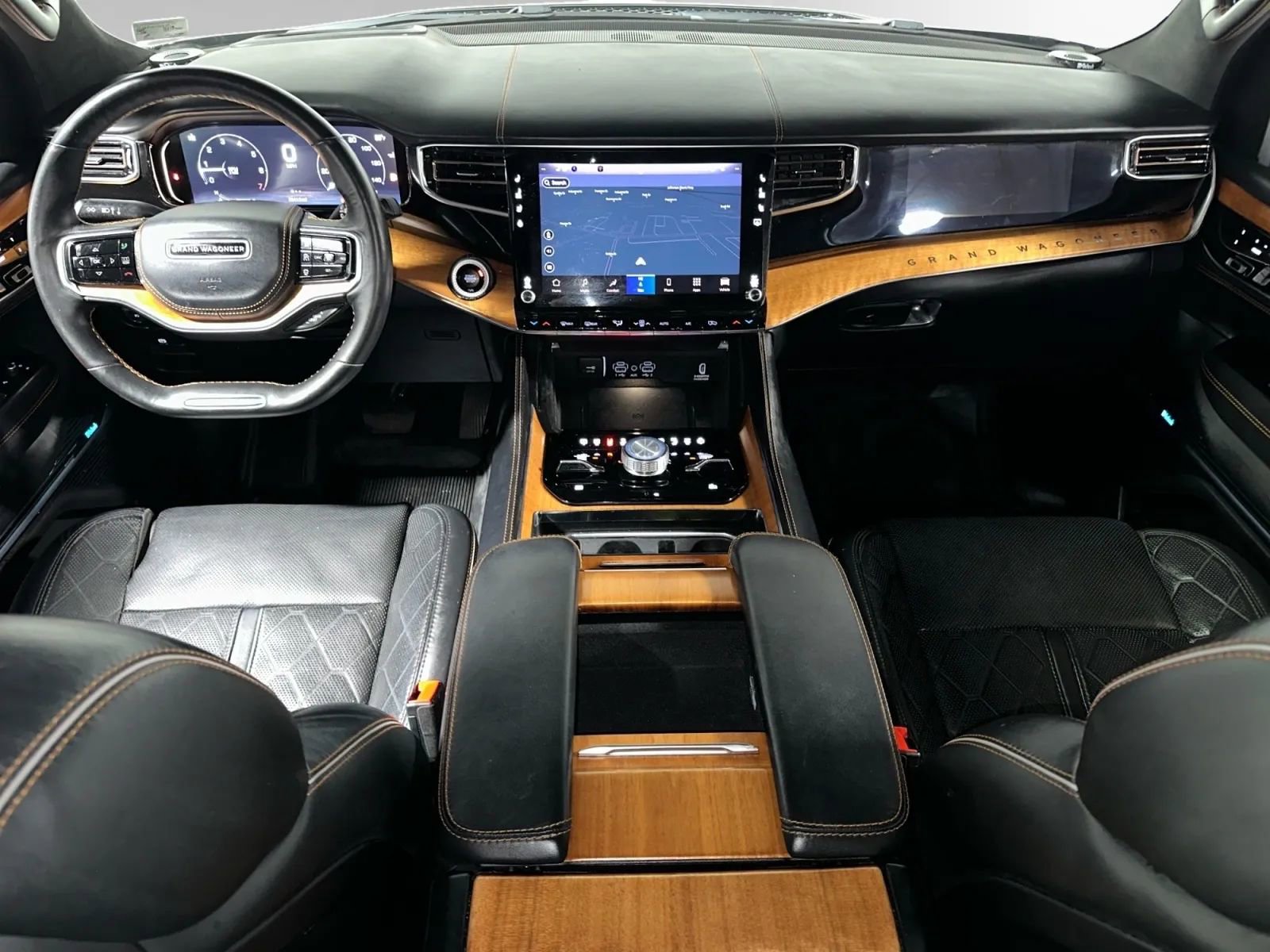 Used 2022 Jeep Grand Wagoneer Series III image 19