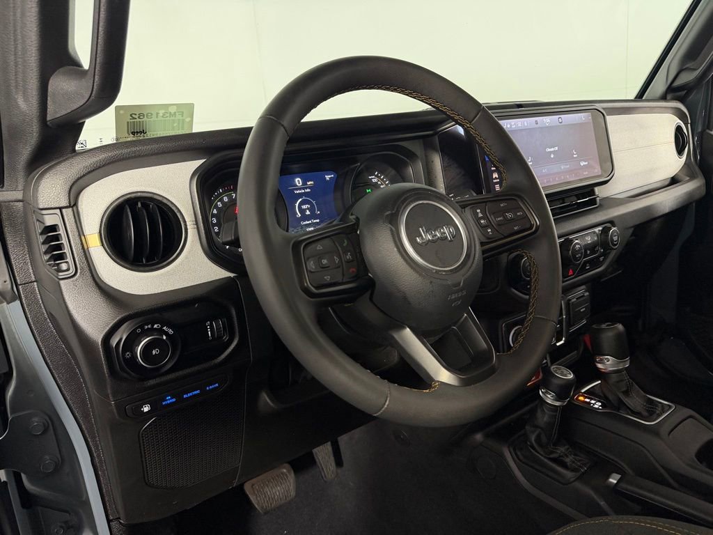 Used 2024 Jeep Wrangler Unlimited AWD/4WD image 20