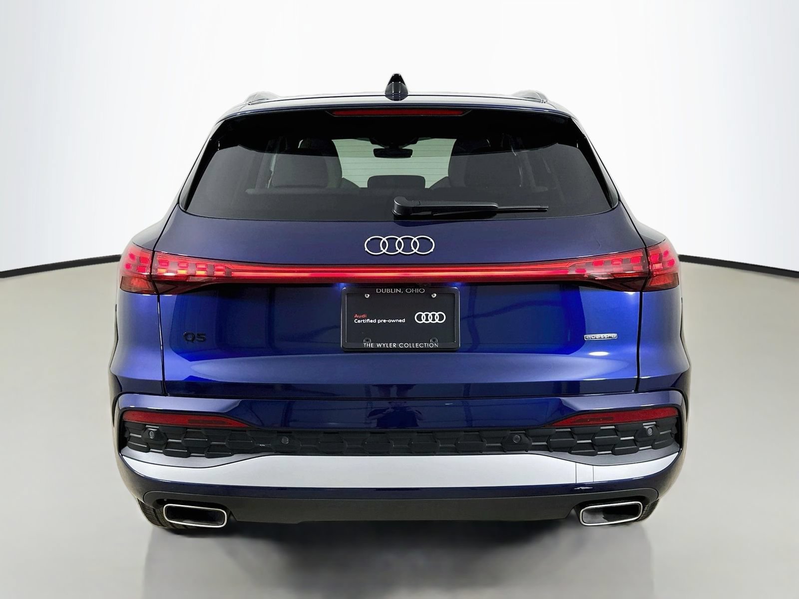 Used 2025 Audi Q5 Premium Plus w/ Premium Plus AWD/4WD image 6