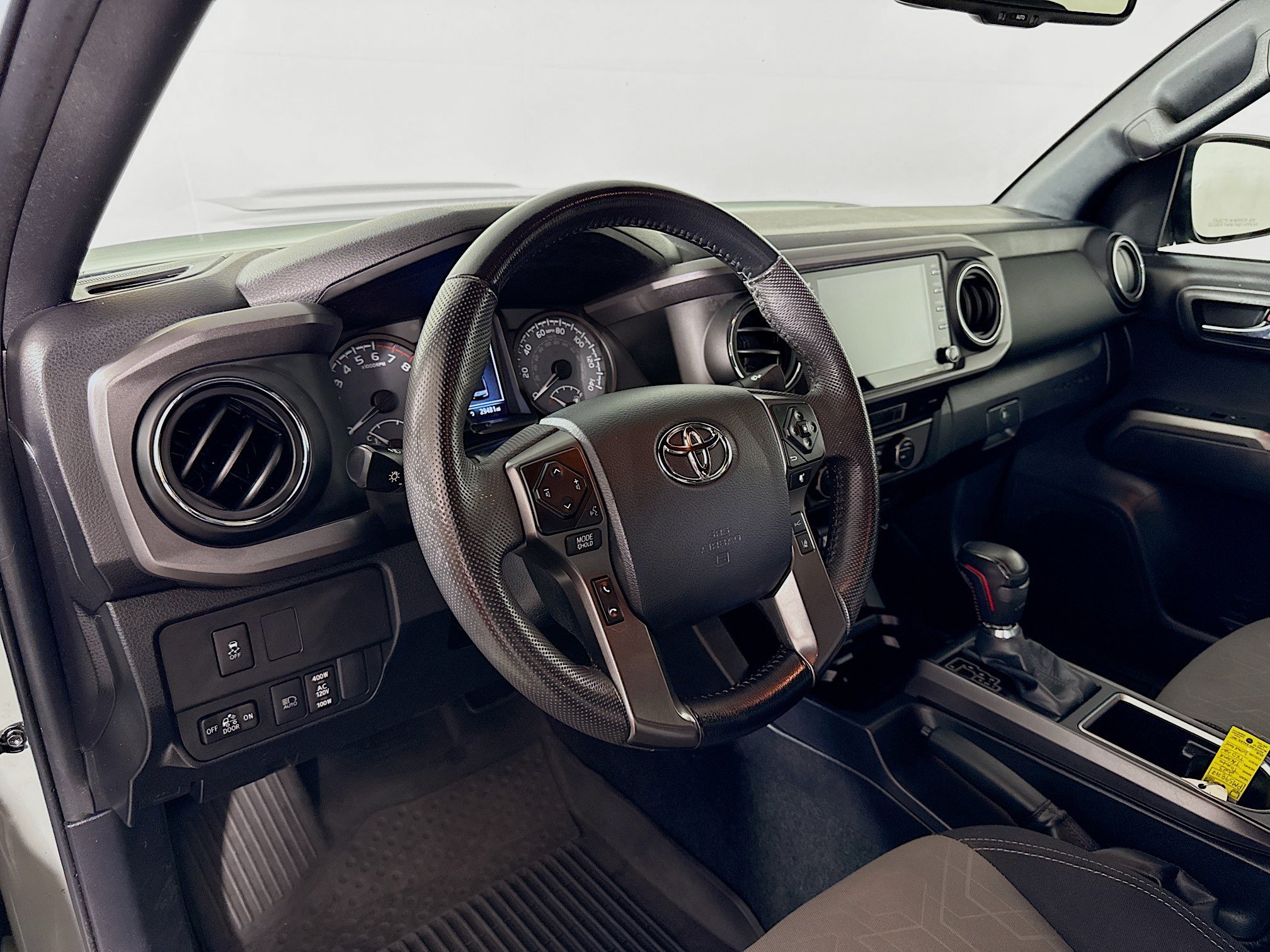 Certified 2023 Toyota Tacoma TRD Sport AWD/4WD image 9