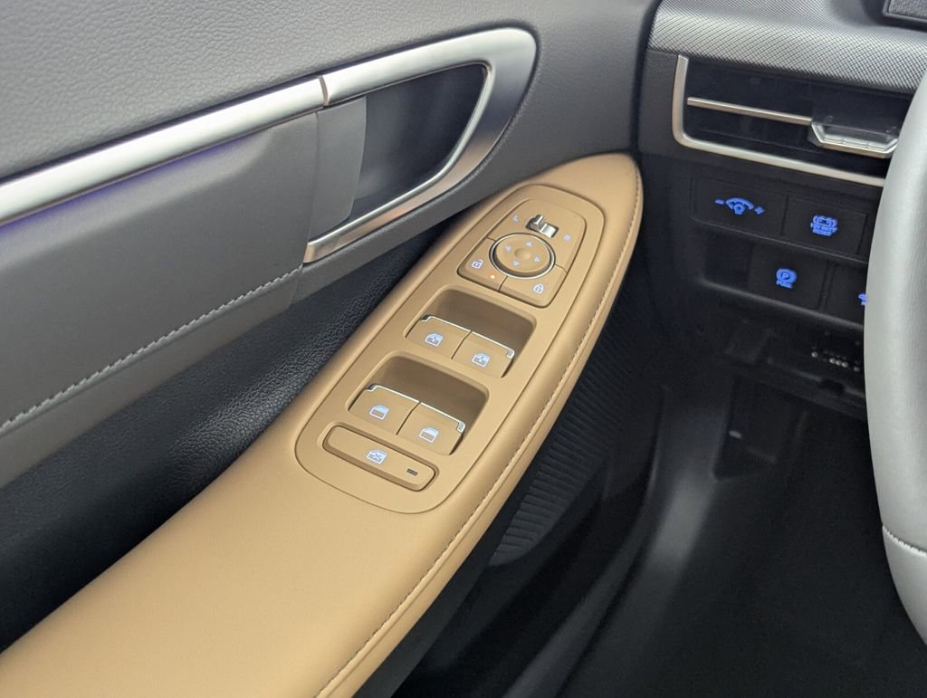 Certified 2025 Hyundai Sonata Limited image 18