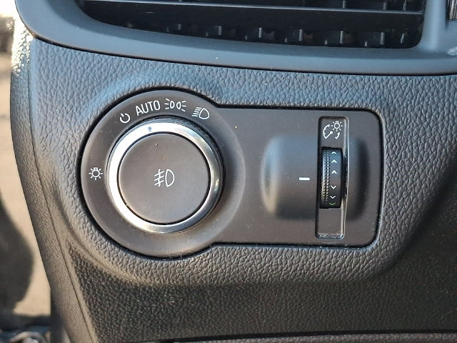 Used 2017 Buick Envision Essence FWD image 24