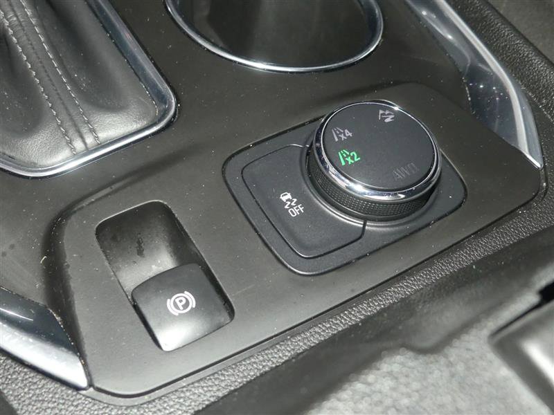 Used 2019 Chevrolet Traverse LT image 37