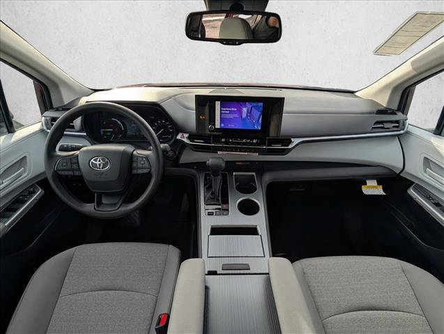 New 2026 Toyota Sienna LE image 14