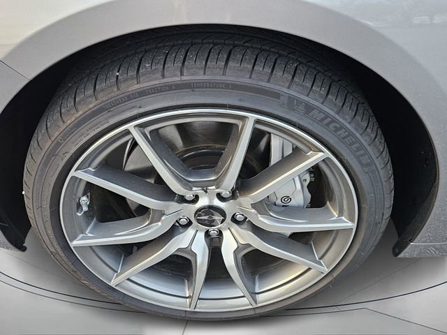 Used 2026 Genesis G70 2.5T image 9