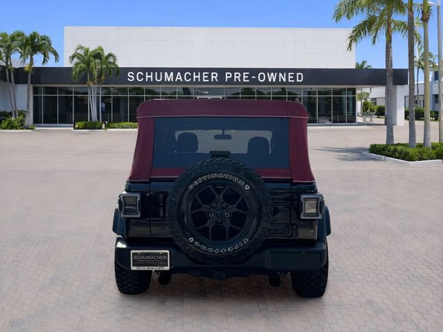 Used 2019 Jeep Wrangler Sport AWD/4WD image 6