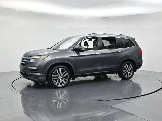 Used 2016 Honda Pilot Touring image 5