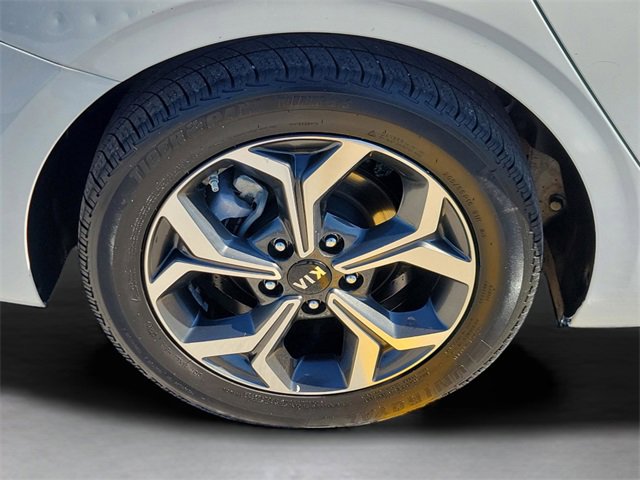 Used 2020 Kia Forte LXS image 5