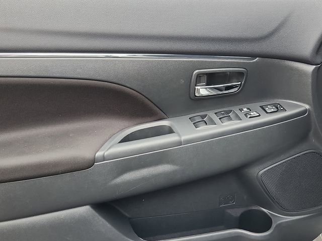 Used 2025 Mitsubishi Outlander Sport AWD image 9