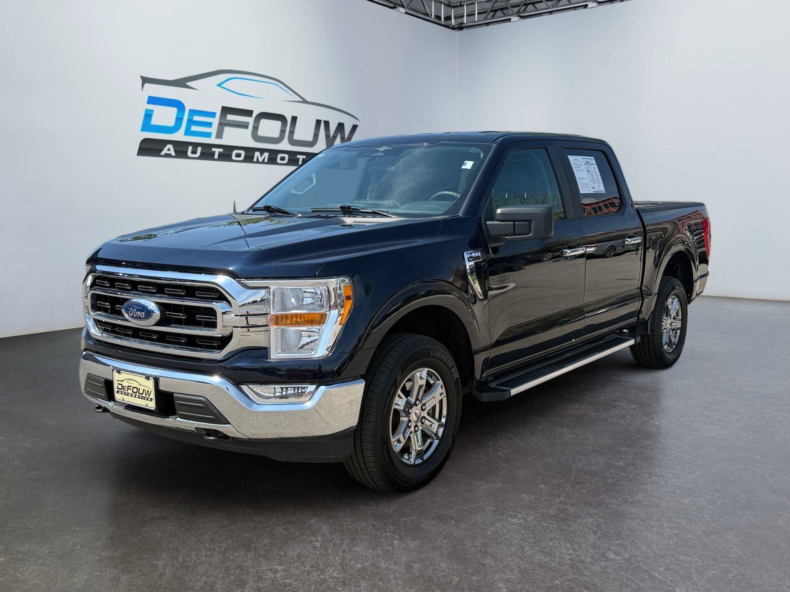 Used 2023 Ford F150 XLT w/ XTR Package AWD/4WD image 7
