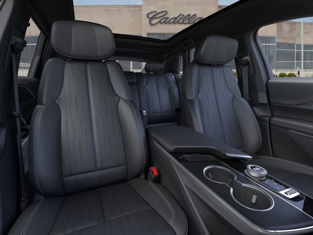 New 2026 Cadillac Lyriq Luxury image 16