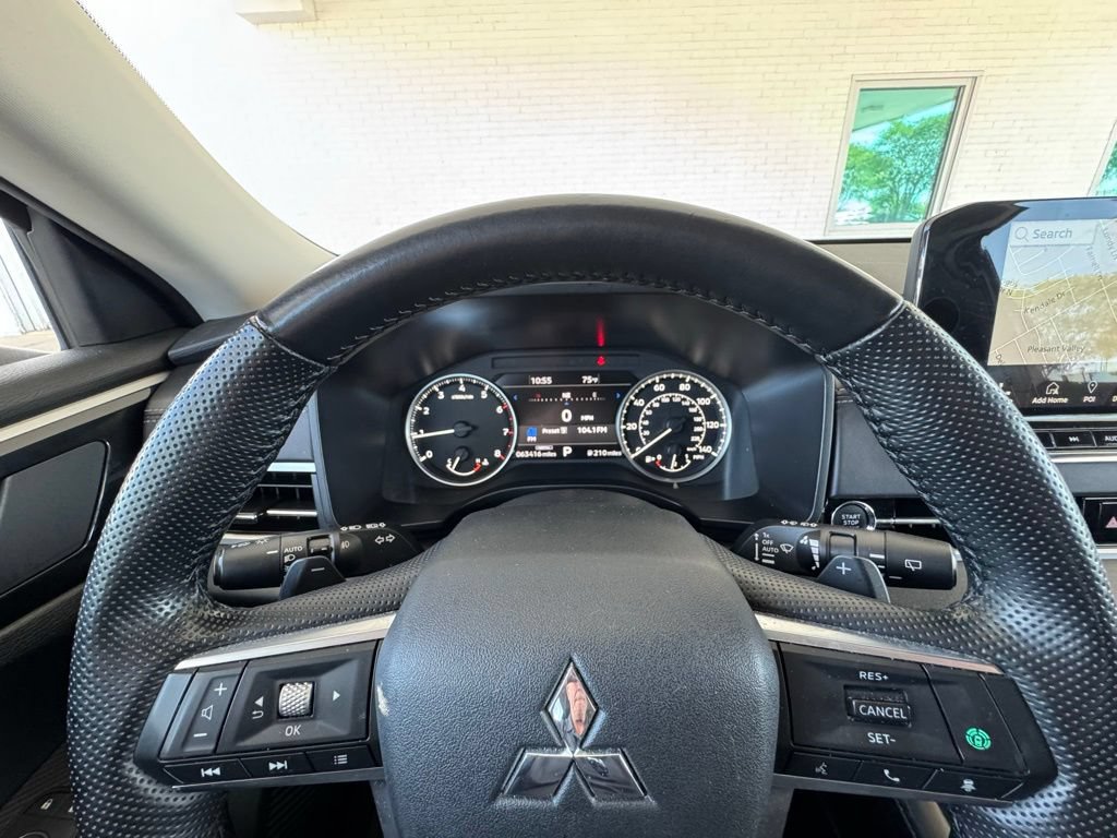 Used 2024 Mitsubishi Outlander SE AWD/4WD image 32