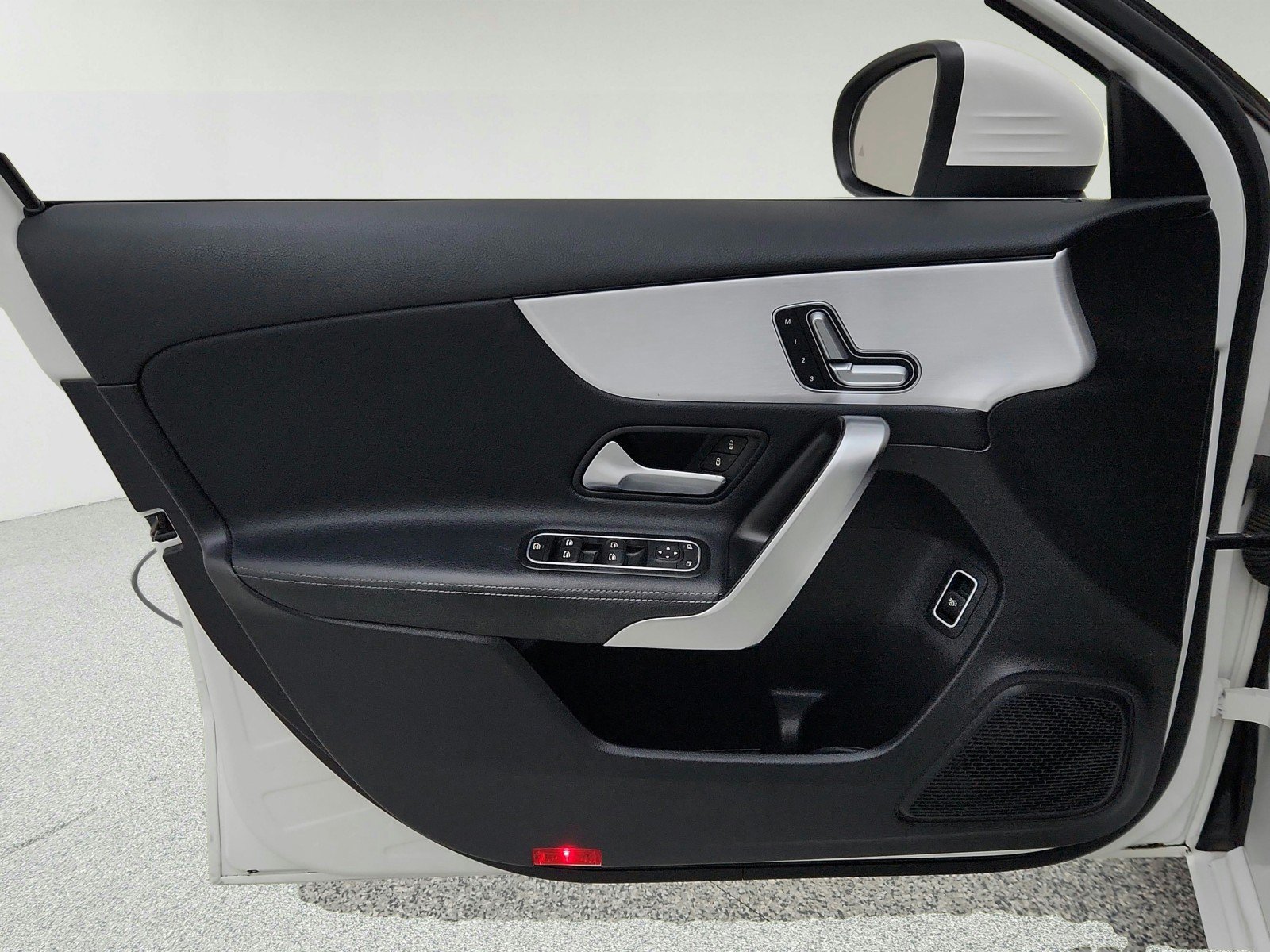 Used 2020 Mercedes-Benz A 220 image 24
