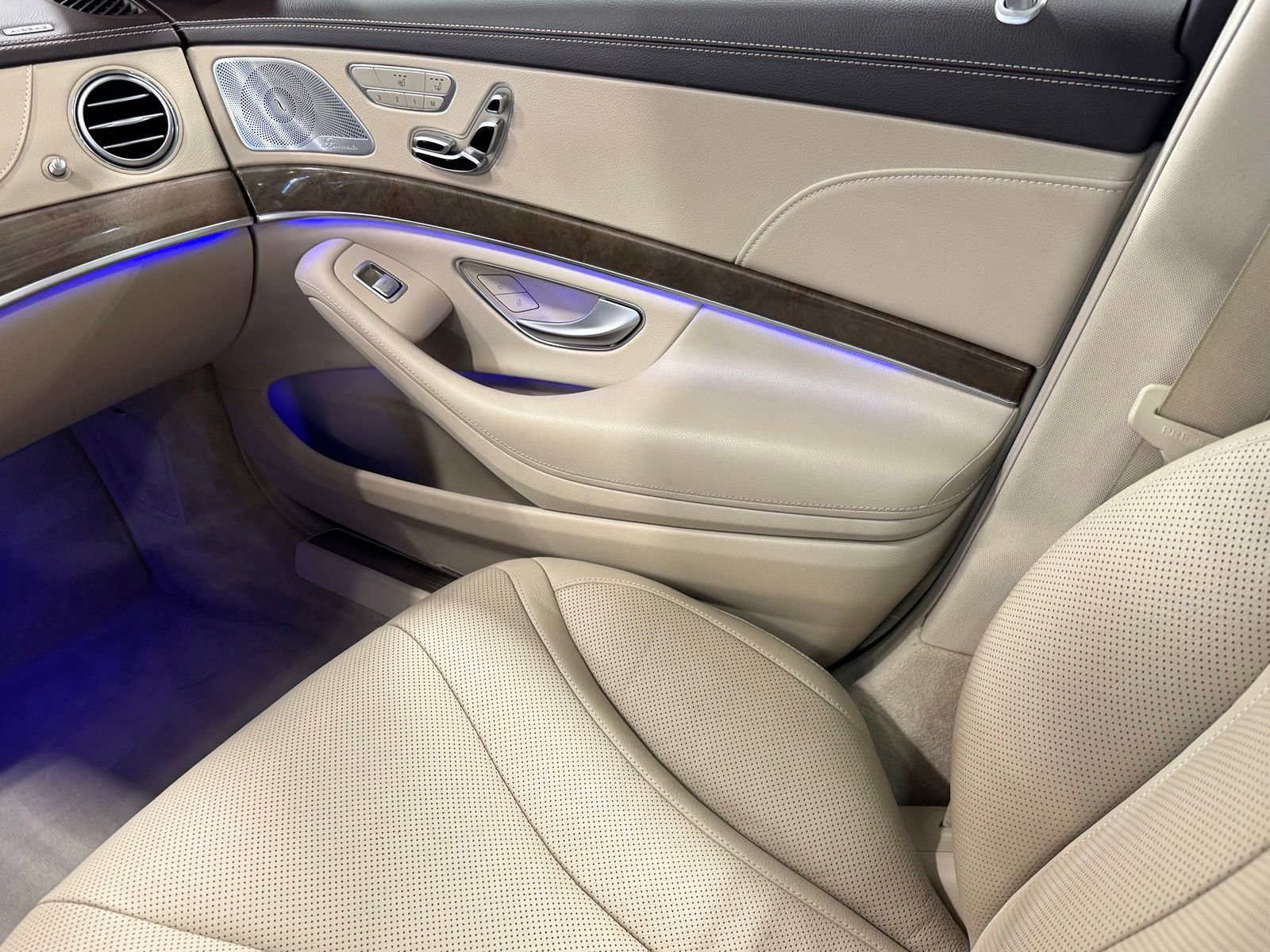 Used 2015 Mercedes-Benz S 550 4MATIC Sedan image 45