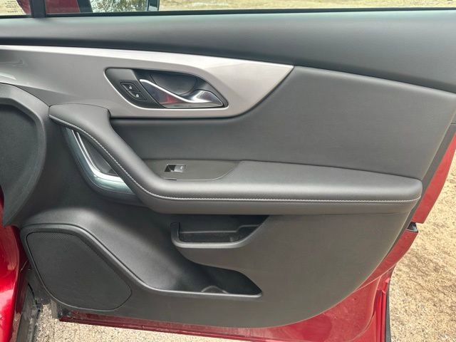 Used 2023 Chevrolet Blazer LT AWD/4WD image 16