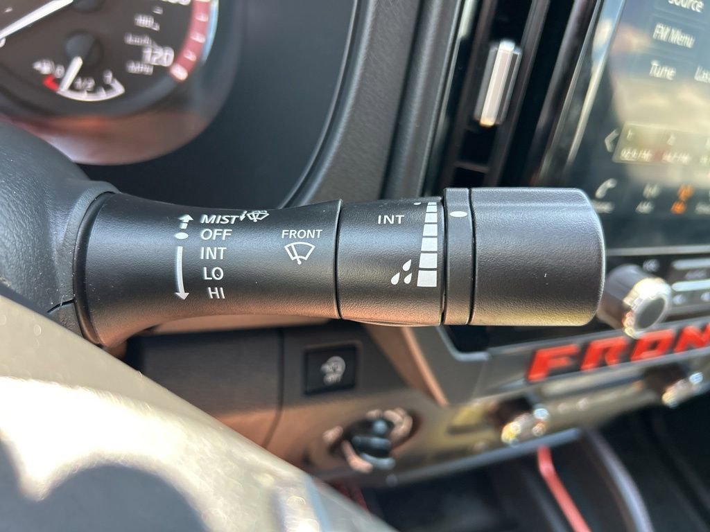 Certified 2025 Nissan Frontier PRO-4X AWD/4WD image 30