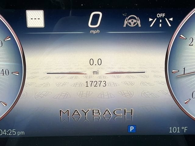 Used 2024 Mercedes-Benz Maybach S 580 4MATIC image 32