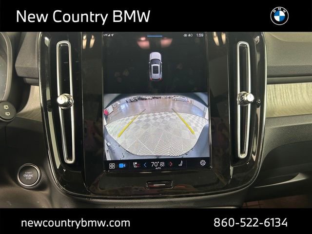 Used 2023 Volvo XC40 B5 Plus w/ Protection Package Premier AWD/4WD image 20