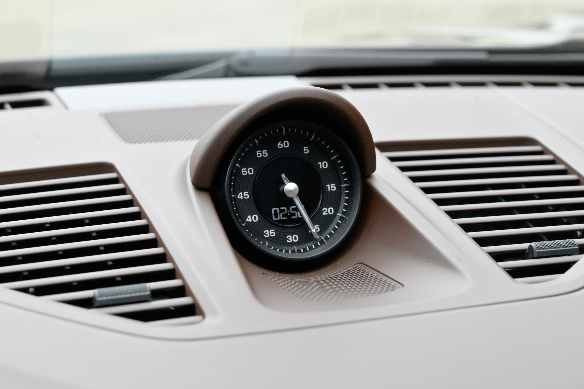 Used 2020 Porsche 911 Carrera 4S image 30