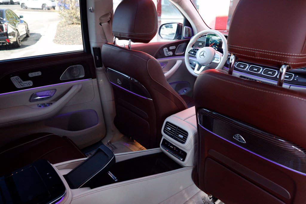 Used 2023 Mercedes-Benz Maybach GLS 600 4MATIC image 69
