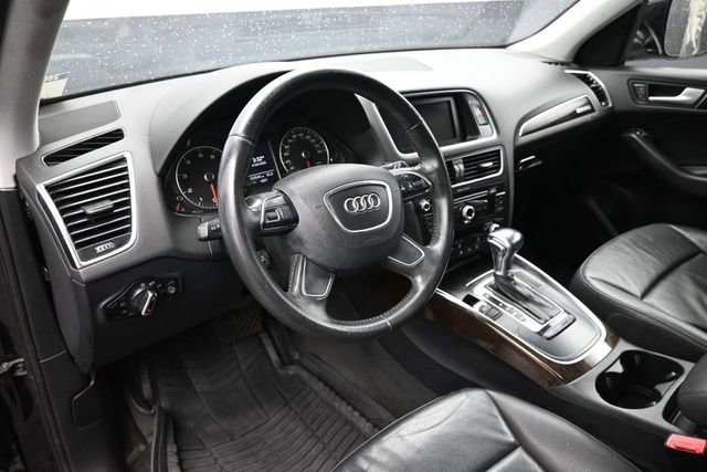 Used 2014 Audi Q5 2.0T Premium w/ Lighting Package AWD/4WD image 12