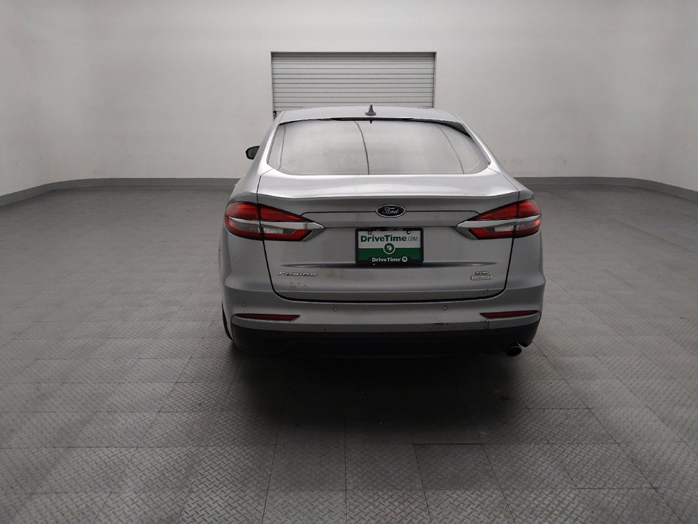 Used 2020 Ford Fusion SE FWD image 6