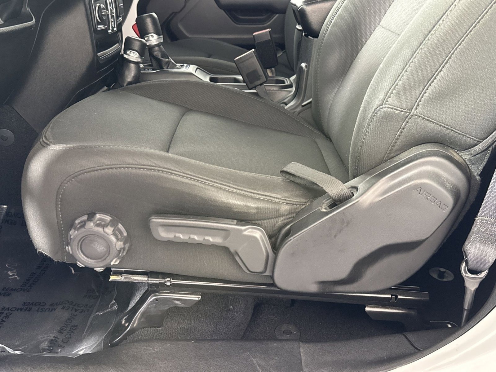 Used 2022 Jeep Wrangler Unlimited Sport image 14