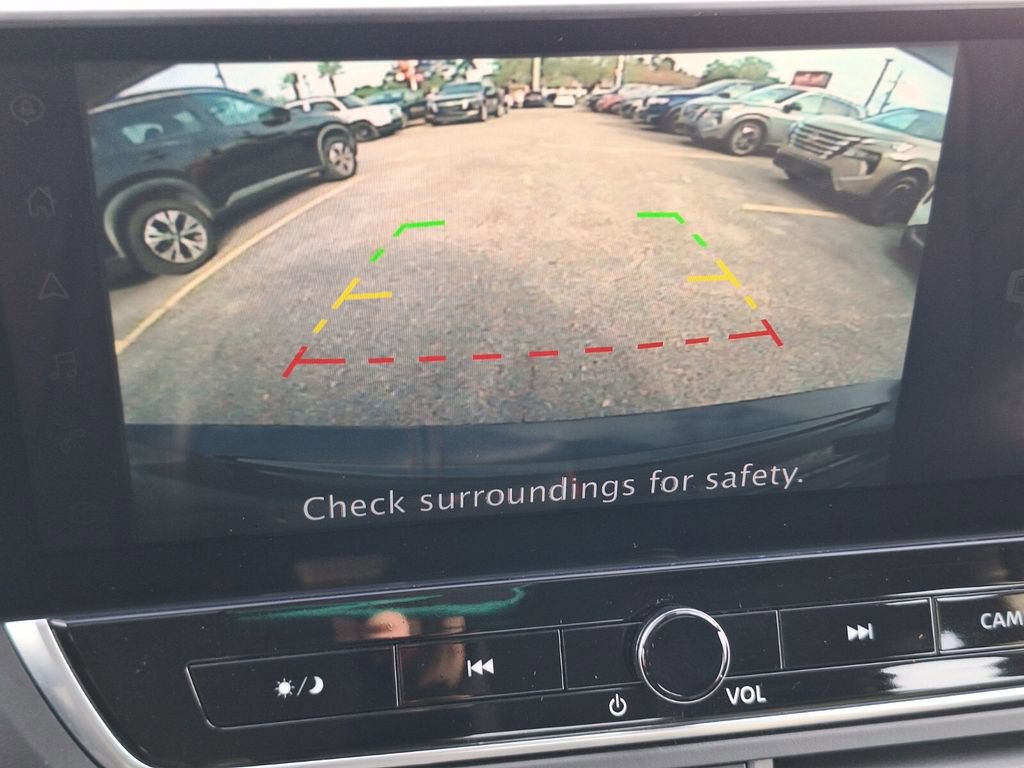 Certified 2024 Nissan Altima 2.5 SR w/ SR Premium Package image 17