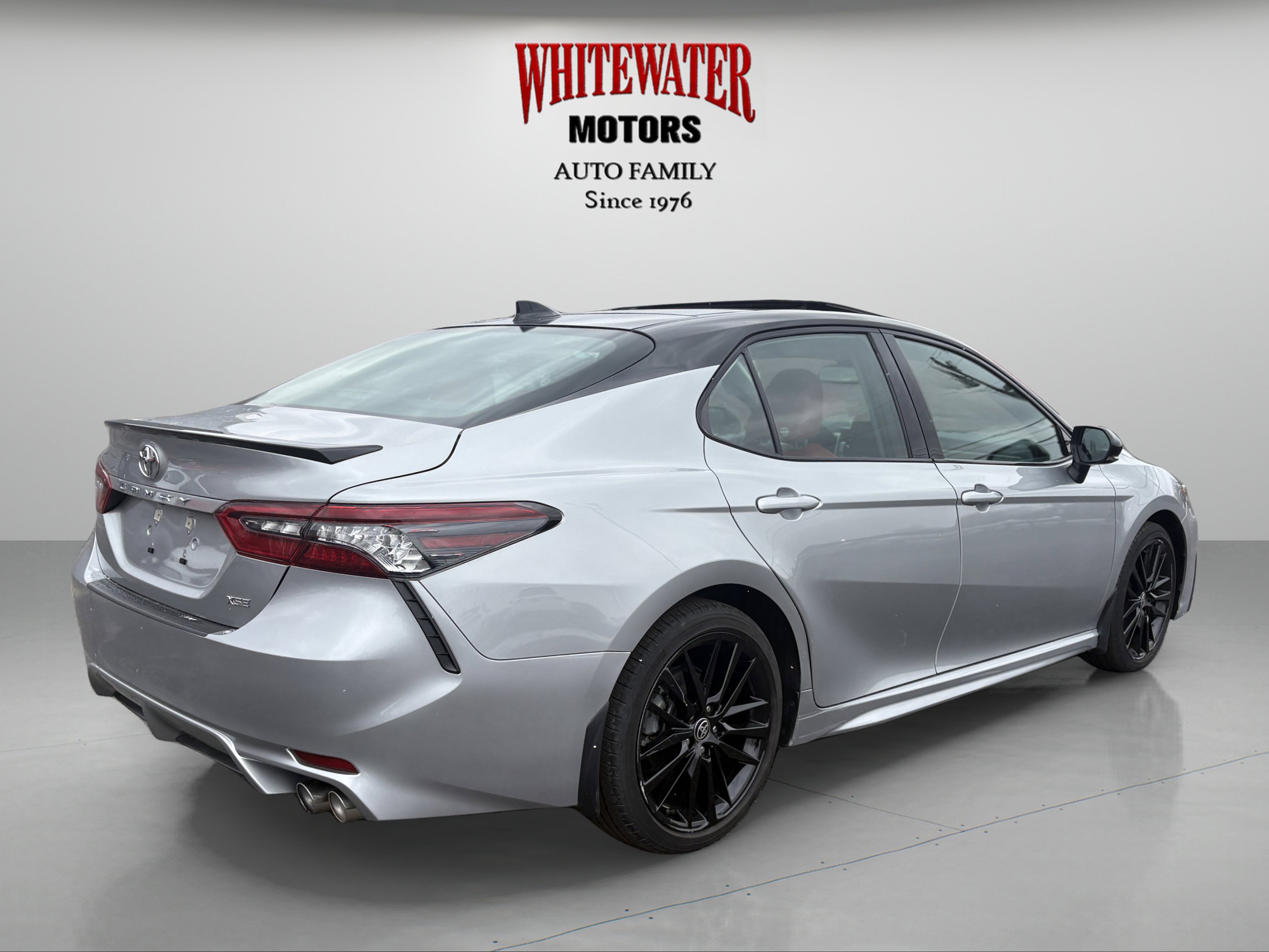 Used 2024 Toyota Camry XSE w/ Cold Weather Package FWD image 4