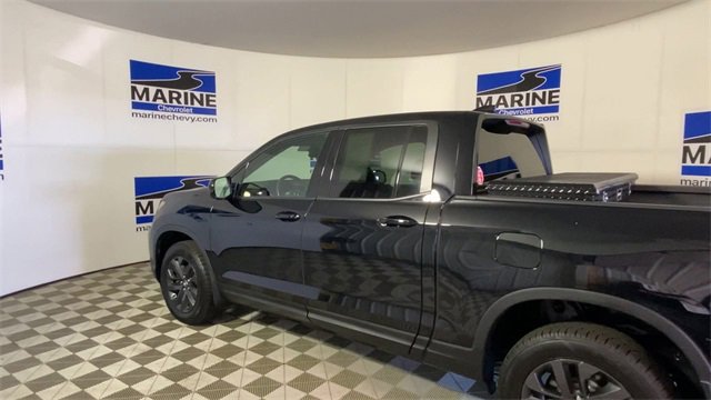 Used 2025 Honda Ridgeline Sport image 8