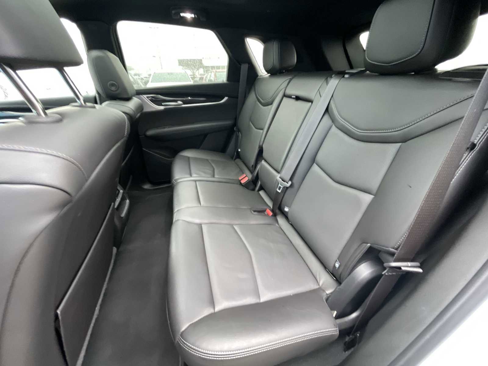 Used 2025 Cadillac XT5 Premium Luxury image 26