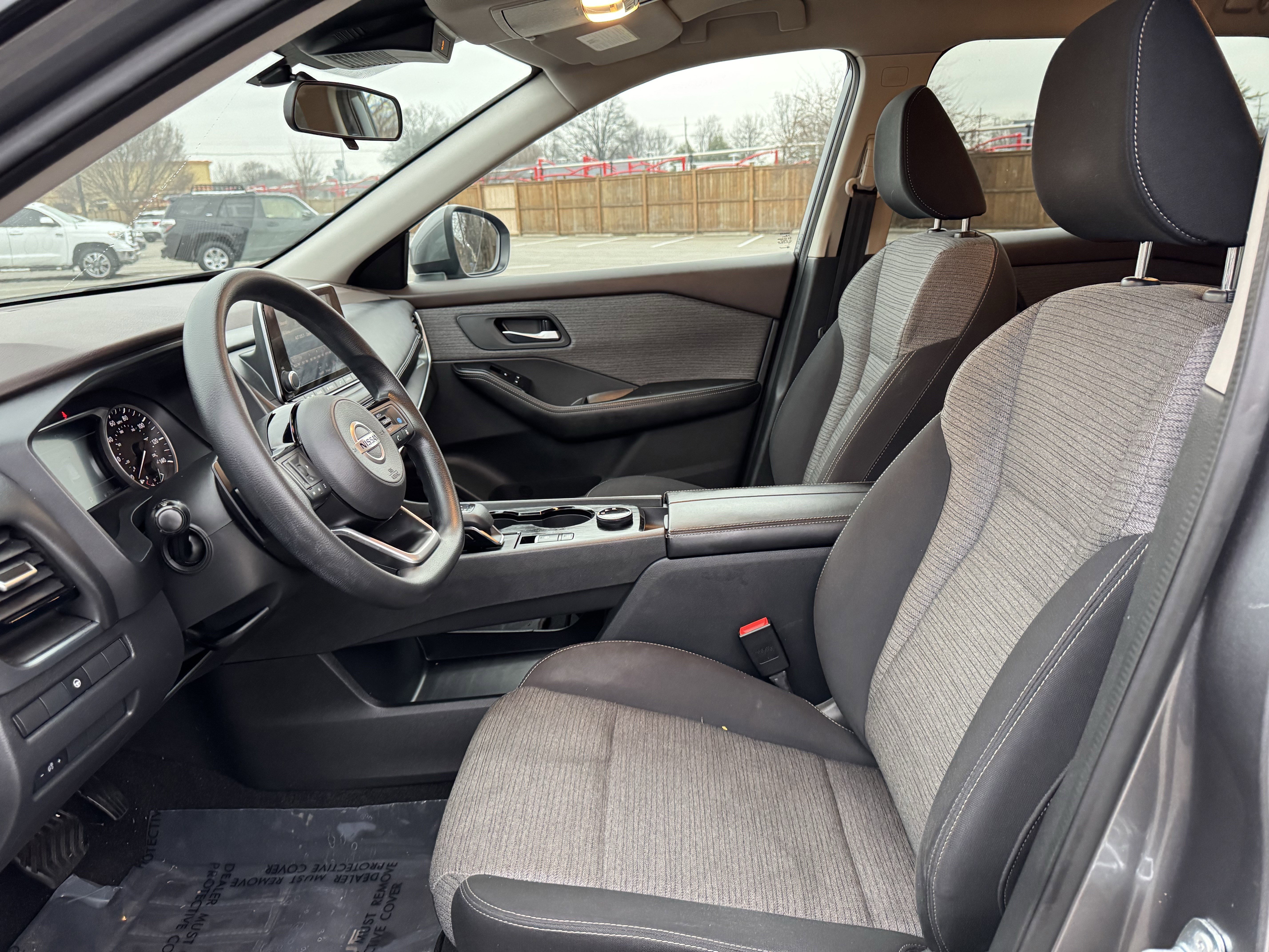 Certified 2021 Nissan Rogue SV image 28