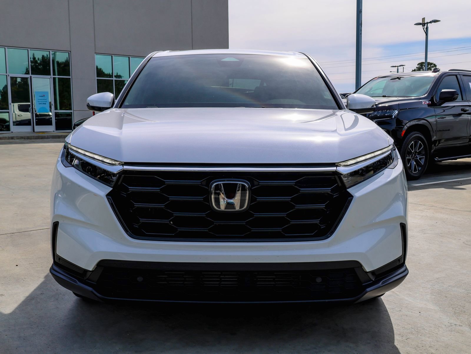 Used 2025 Honda CR-V EX-L image 3