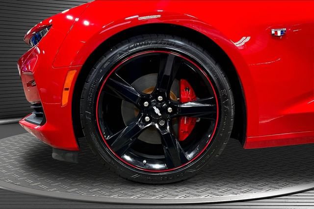 Used 2022 Chevrolet Camaro SS RWD image 32