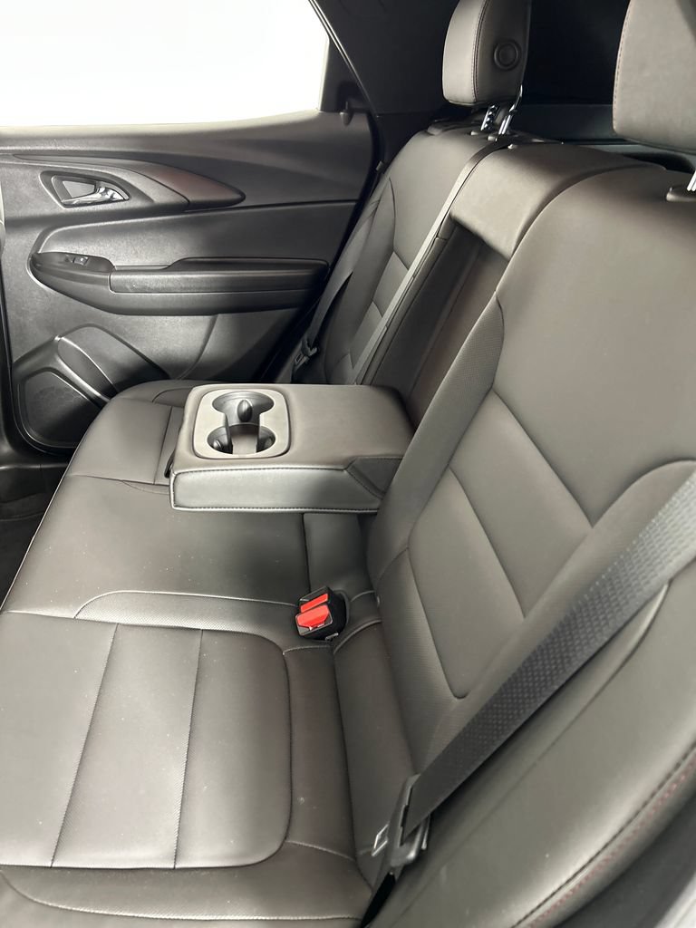 Used 2024 Chevrolet TrailBlazer RS w/ Convenience Package FWD image 17