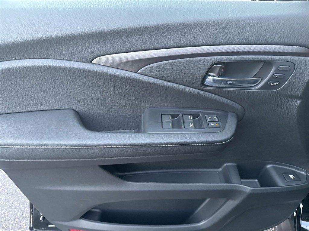 New 2026 Honda Ridgeline RTL image 15