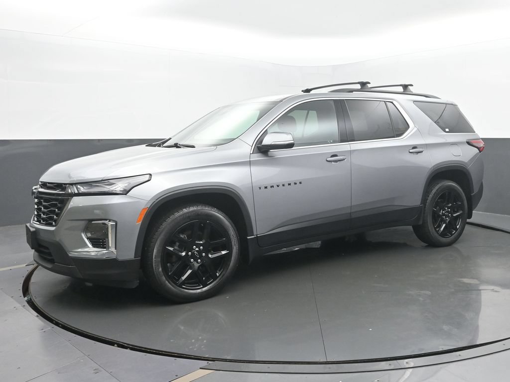 Used 2023 Chevrolet Traverse LT w/ Rear Camera Mirror Package AWD/4WD image 2