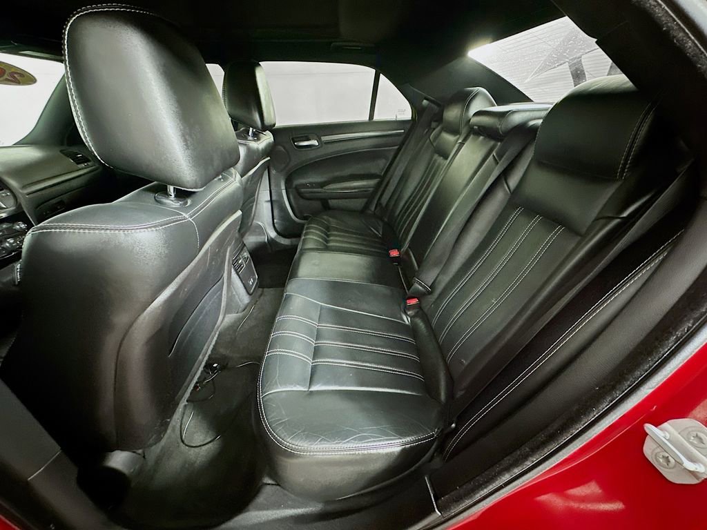 Certified 2016 Chrysler 300 S image 32