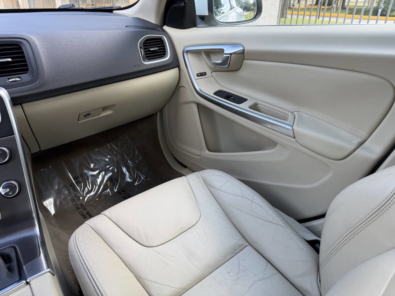 Used 2013 Volvo S60 T5 image 15