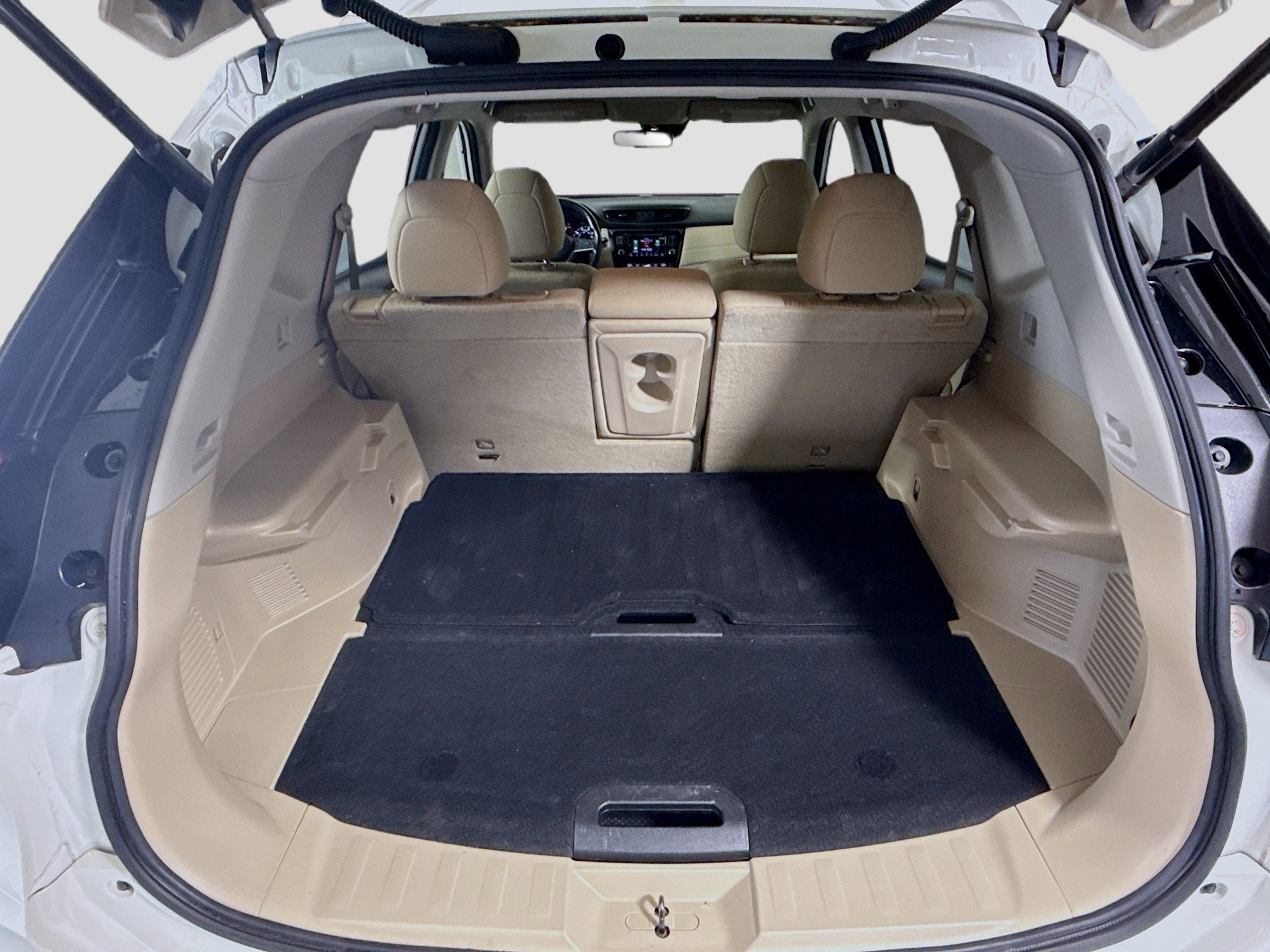 Used 2019 Nissan Rogue SV w/ Premium Package image 35