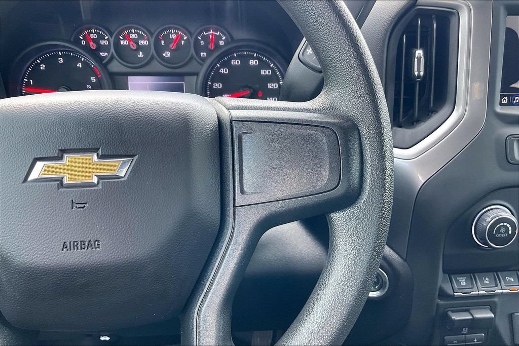 Used 2024 Chevrolet Silverado 2500 Custom w/ Custom Value Package AWD/4WD image 11