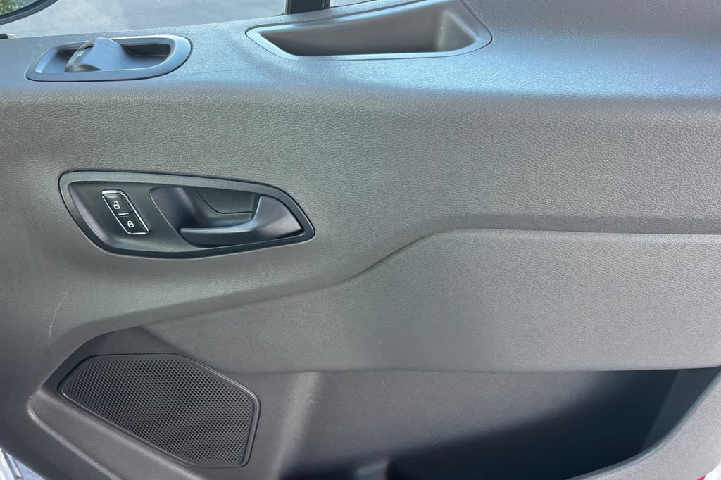 Used 2022 Ford Transit 350 XLT image 27