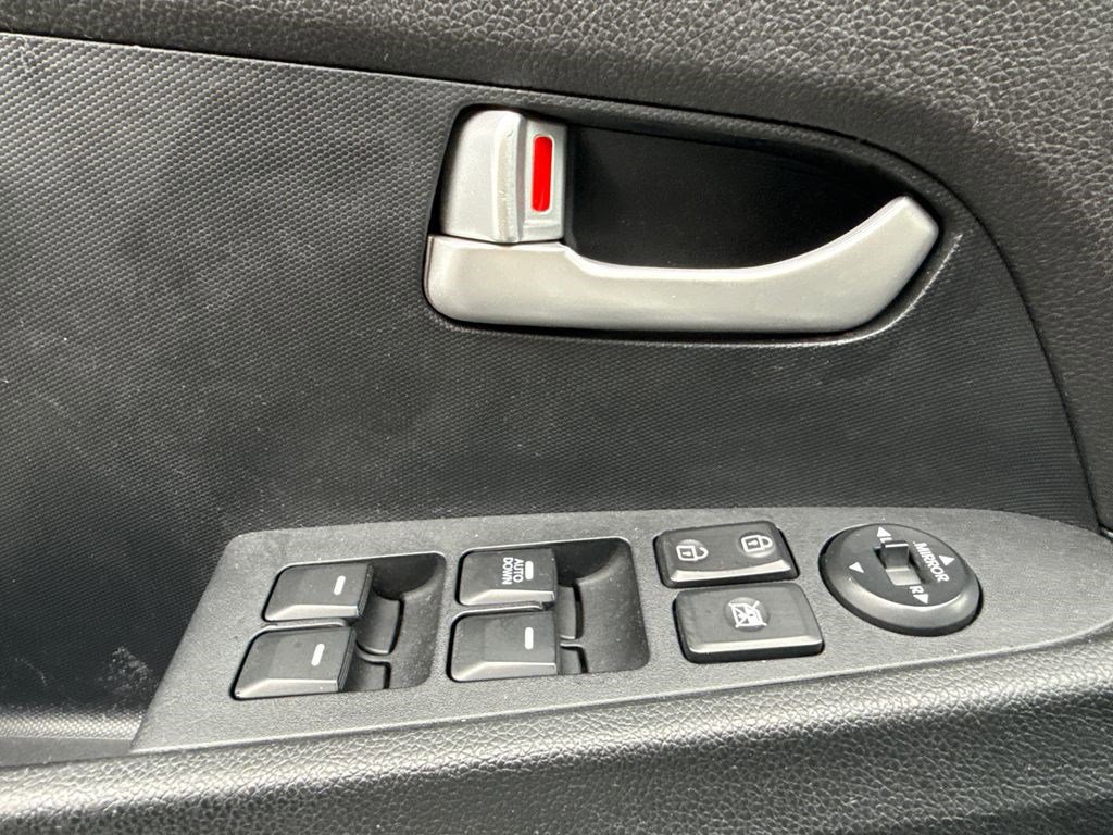 Used 2016 Kia Sportage LX image 20