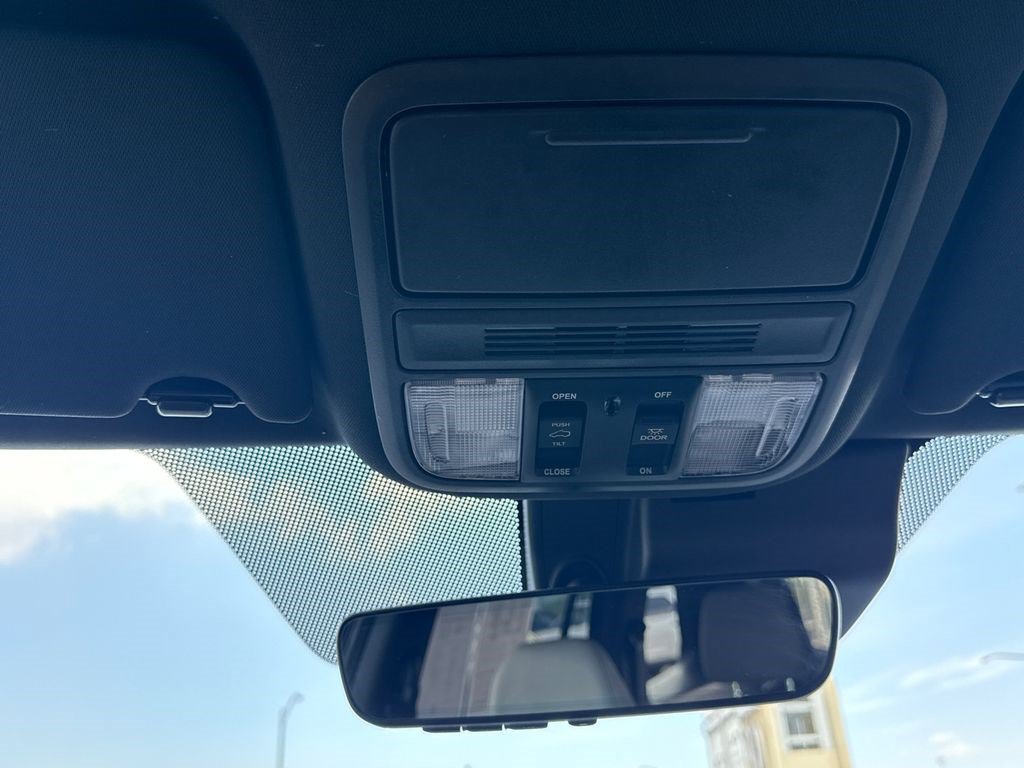 Certified 2023 Honda Passport EX-L image 33