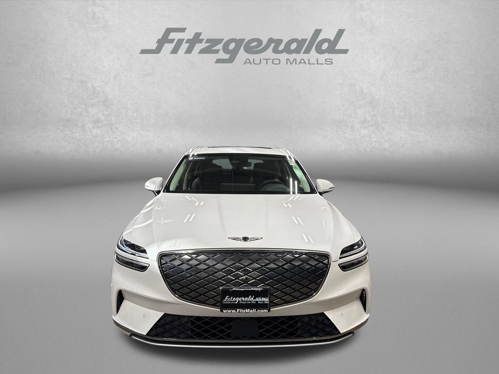 Used 2025 Genesis Electrified GV70 w/ Prestige Package AWD/4WD image 5