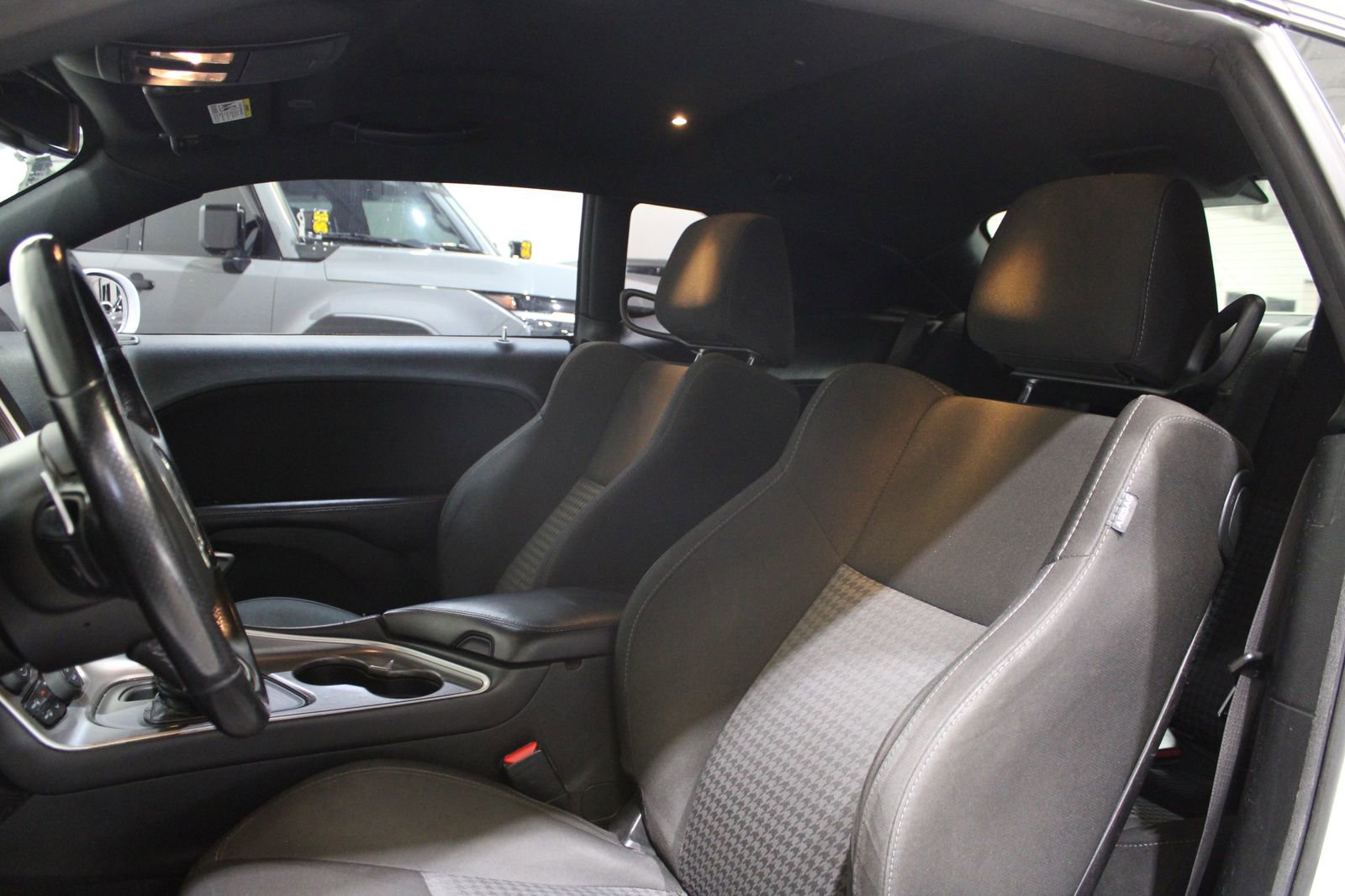 Used 2020 Dodge Challenger R/T RWD image 21
