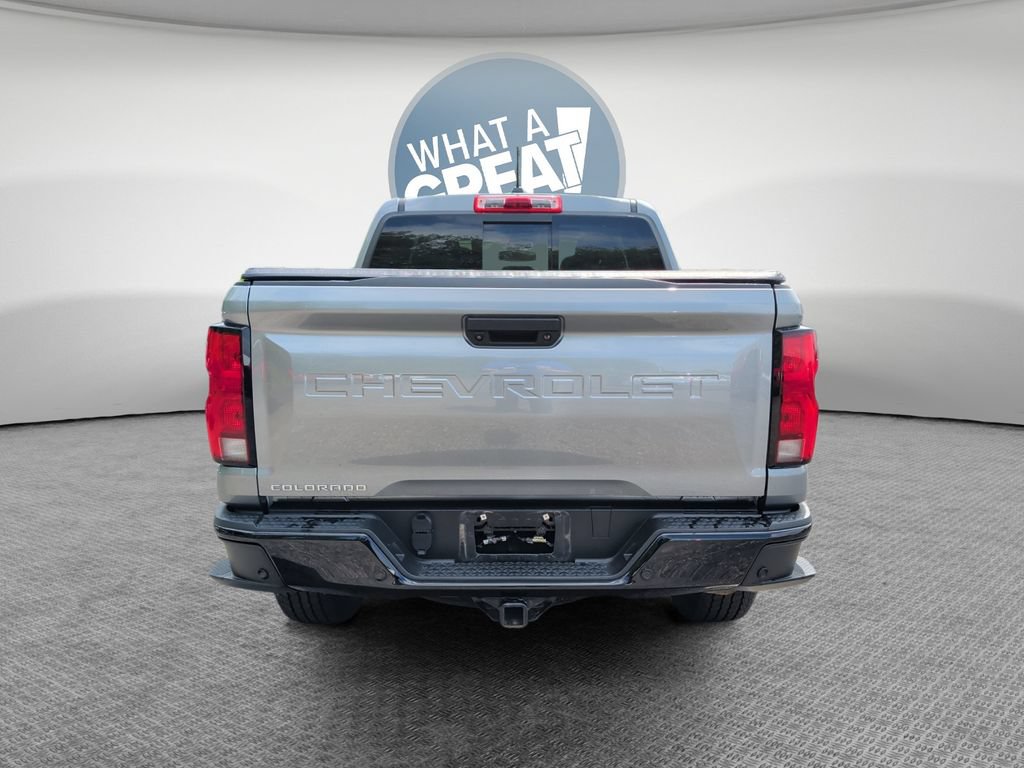 Used 2023 Chevrolet Colorado Z71 w/ Z71 Convenience Package 2 AWD/4WD image 5