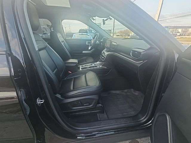 Used 2021 Ford Explorer XLT w/ Equipment Group 202A image 34
